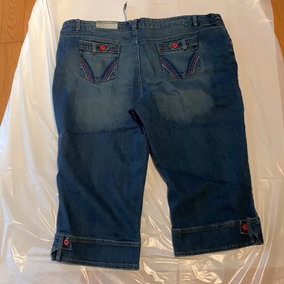 Additional Elle Crop Jeans AE Sports Torina size 24 NWT - Picture 6 of 10